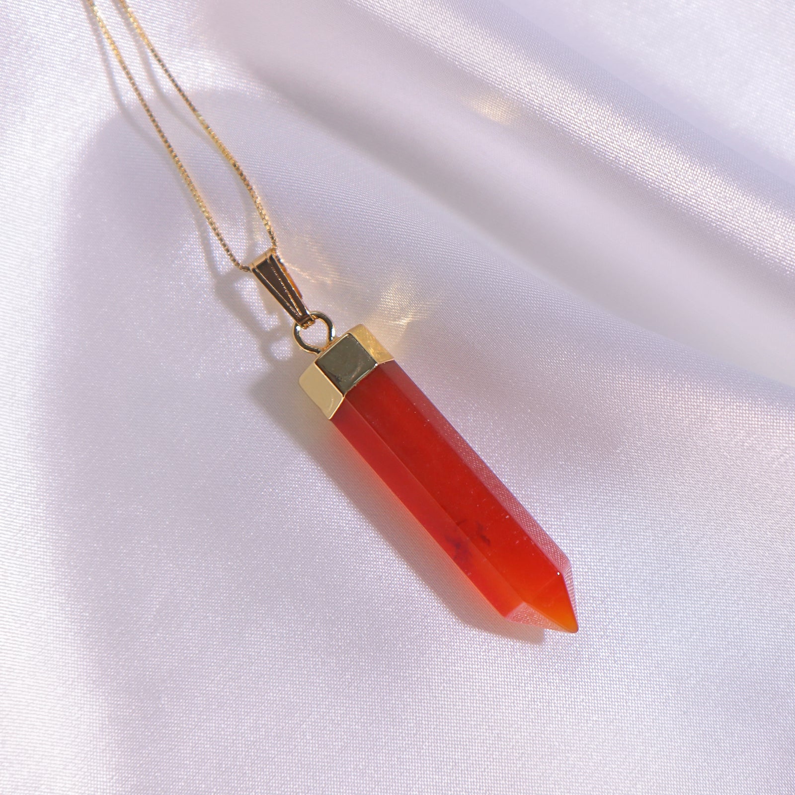 Natural Carnelian Crystal Point Necklace – Beau Life Switzerland